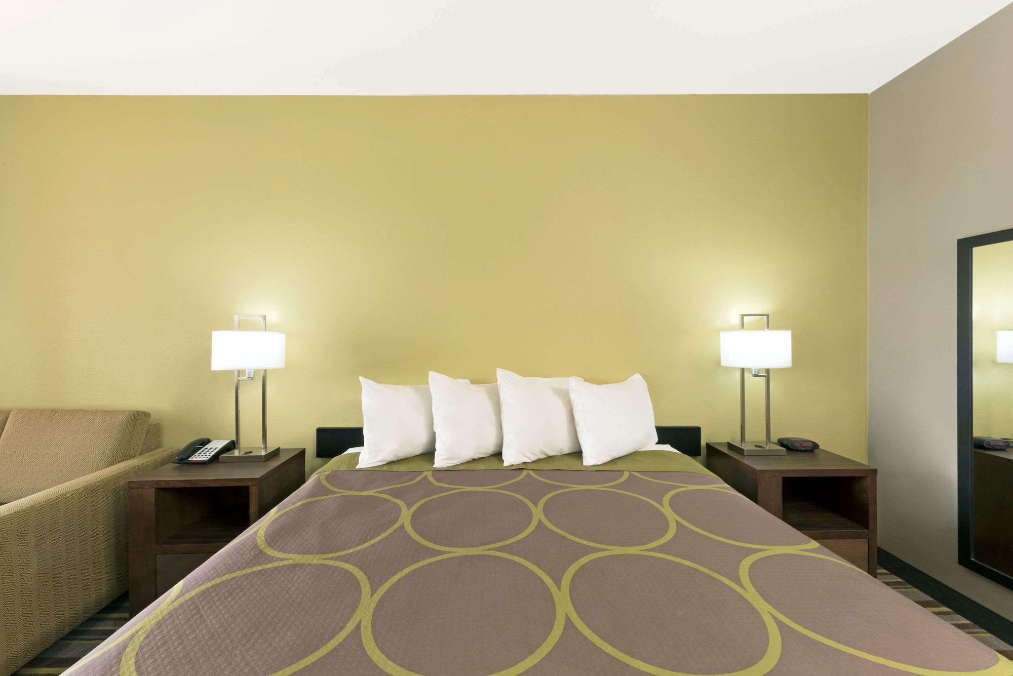 Super 8 By Wyndham Colorado City Eksteriør billede
